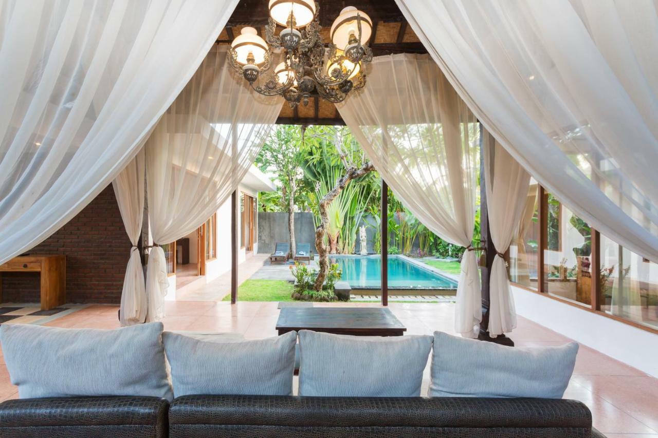 Anyar Sari Villa Dalung  Exterior photo